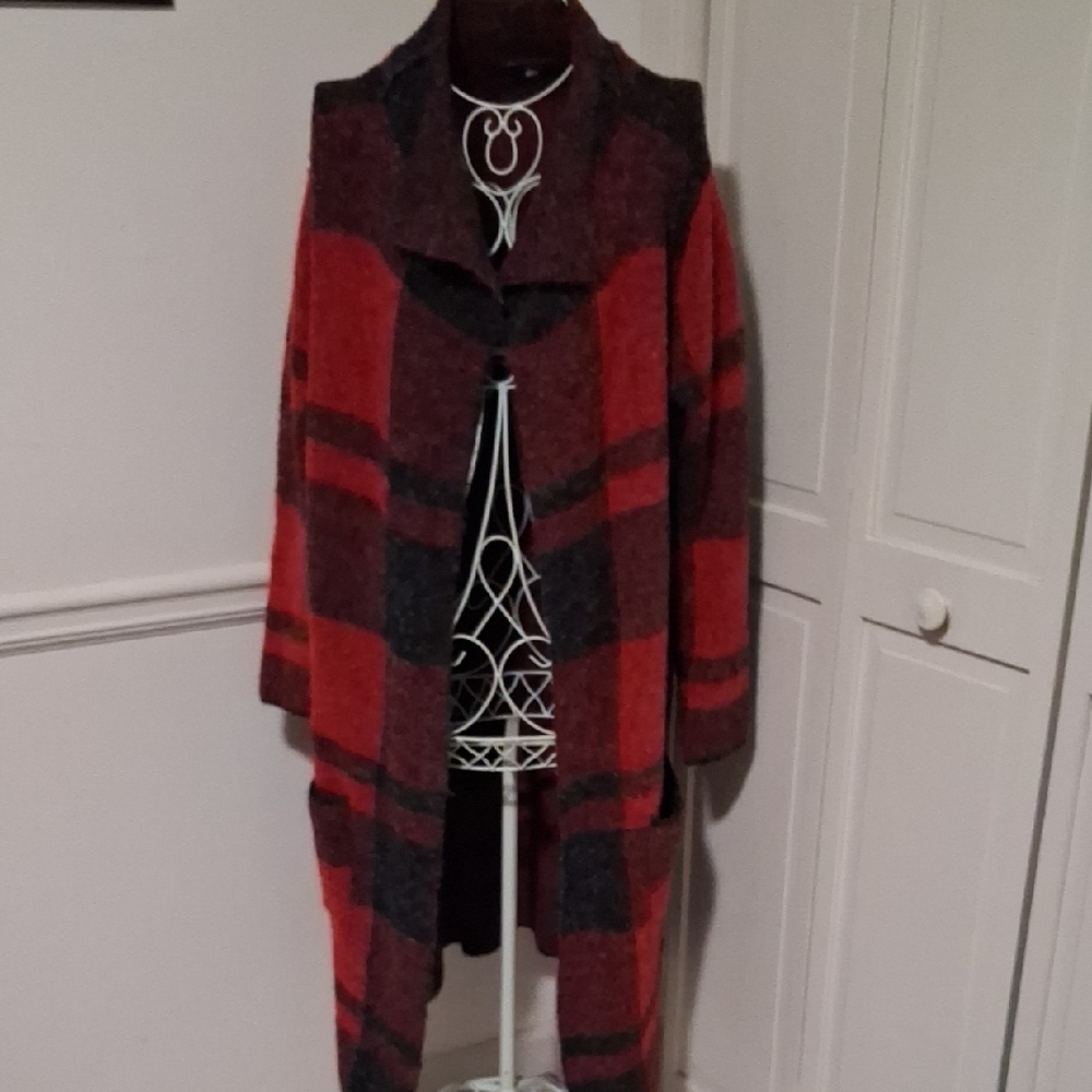 Joseph A Red and Black Plaid Cardigan